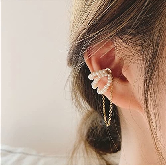 1 pc Magnetic No Pierce Pearl Ear Cuff Earring - Picture 1 of 5
